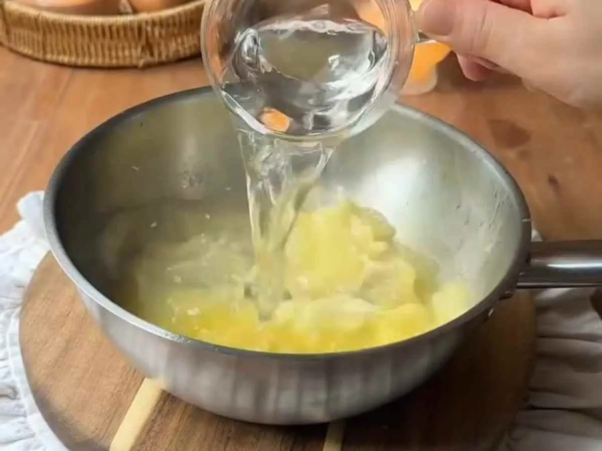 Ekler Gigante em Rolo (Bomba de Confeitaria Família)