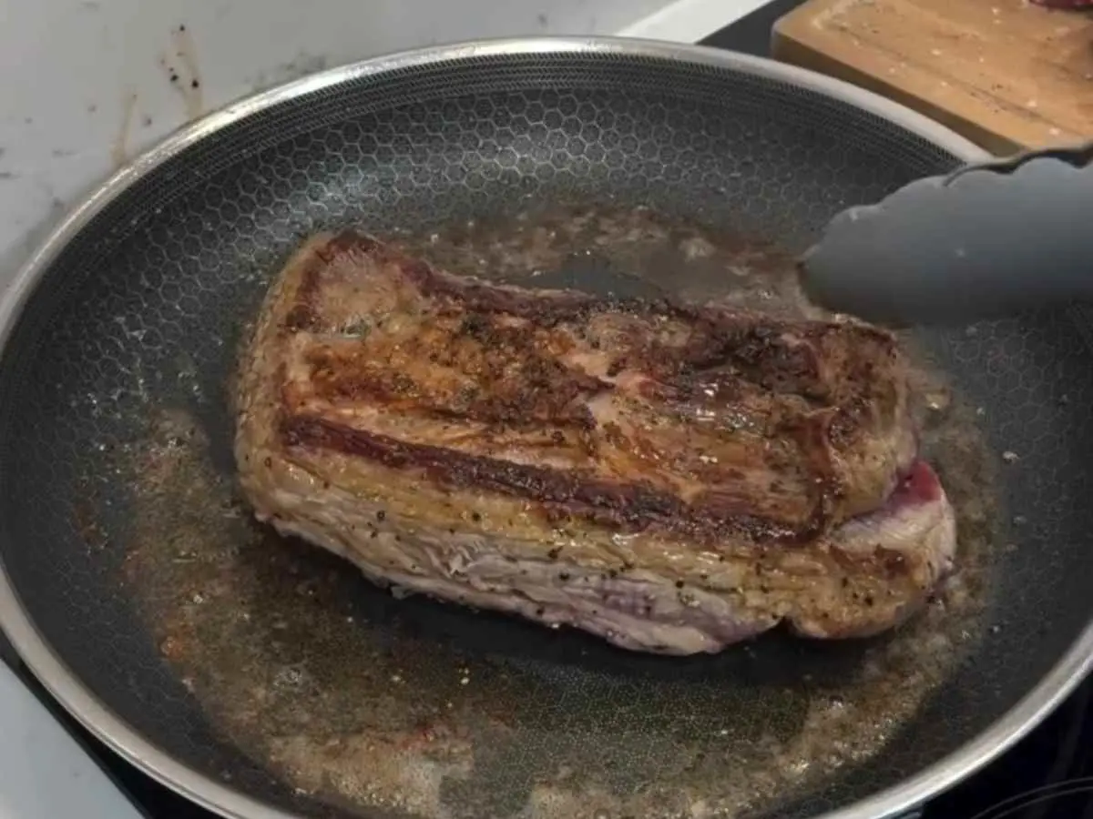 Carne de Panela Desfiada: O segredo do molho aveludado que vai transformar o seu almoço de domingo! Carne de Panela Desfiada com Peito Bovino