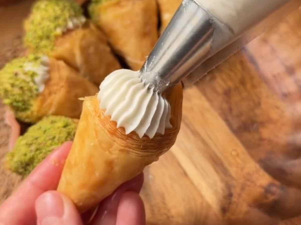 O segredo da Sobremesa Turca que derrete na boca: Você nunca viu uma Baklava assim! O segredo da Sobremesa Turca que derrete na boca: Você nunca viu uma Baklava assim!
