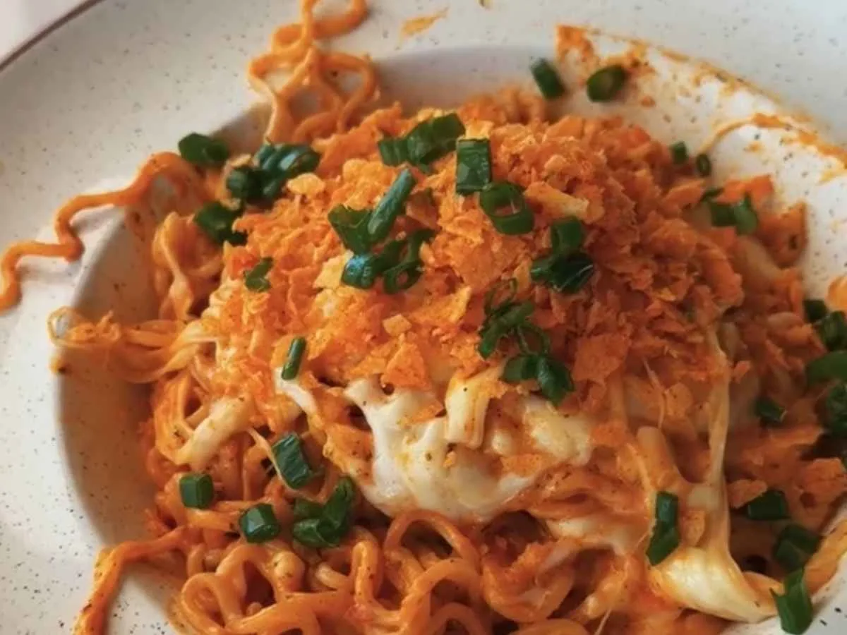 Macarrão de frigideira